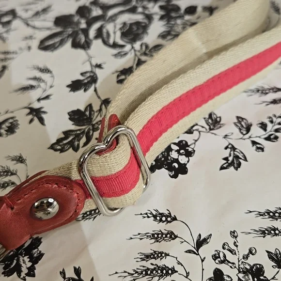 Coach Poppy Pink B62 - Picture 12 of 12